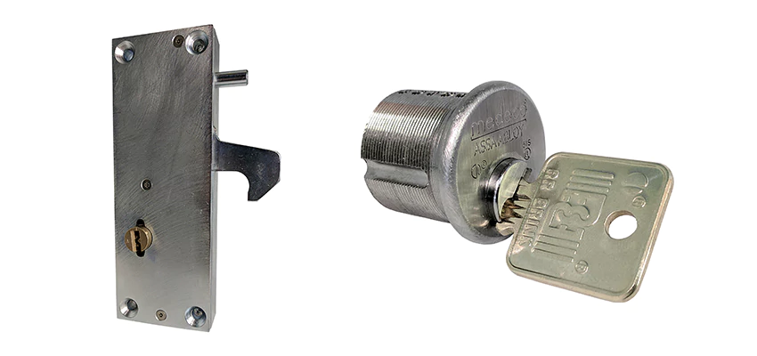 RR Fence Gates Brink Locks Repair in Coalinga, California