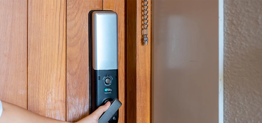 Home Security Electronic Locks Upgrades in Coalinga, CA