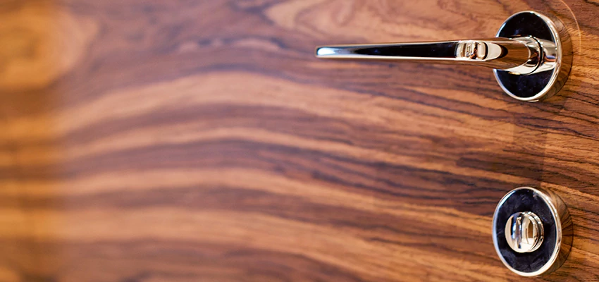 On Demand Locksmith For Key Fobs Repair in Coalinga, California