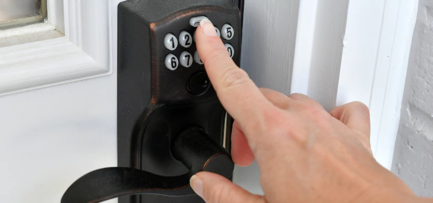 High Security Digital Door Lock in Coalinga, California